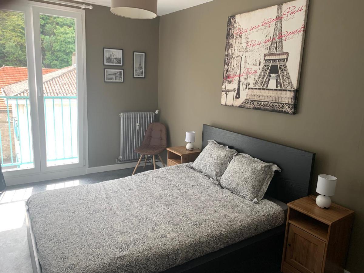 Appartement tout confort dans une résidence calme Givet Exterior foto