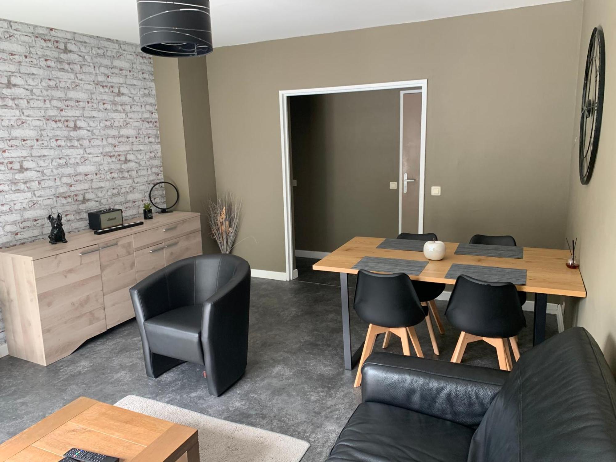 Appartement tout confort dans une résidence calme Givet Exterior foto